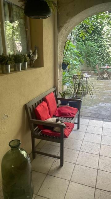 L'Isle Daire Beaucaire  Dış mekan fotoğraf
